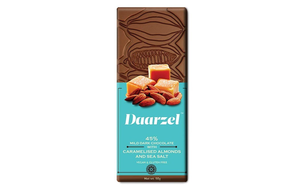 Daarzel 45% Mild Dark Chocolate with Caramelised Almonds & Sea salt   Pack  50 grams
